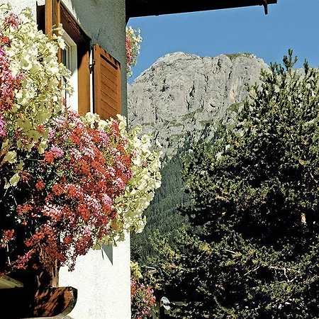 Szálloda Patrizia Dolomites Glamour Moena