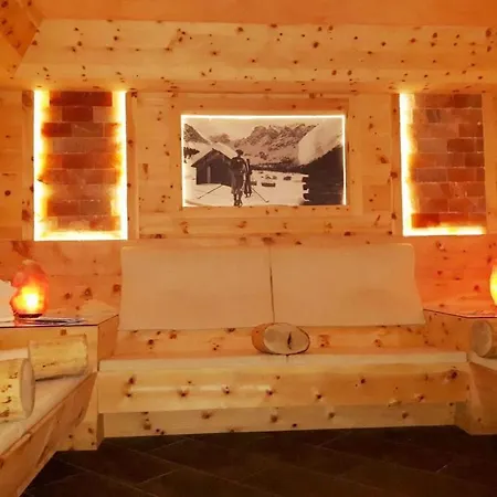 Patrizia Dolomites Glamour Szálloda Moena
