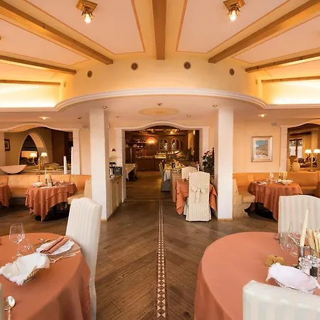 Szálloda Patrizia Dolomites Glamour 4*